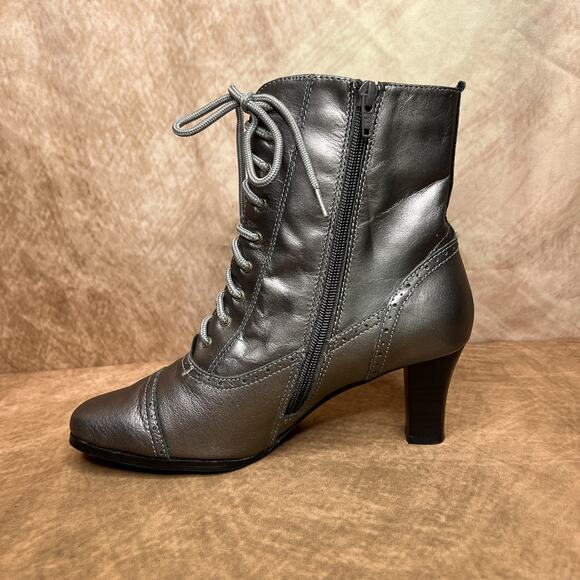 AJ Valenci Victorian Style Lace Up Heeled Boots Gray Leather Steampunk Gothic - Picture 8 of 13